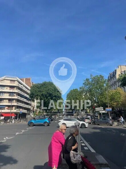Local commercial dans Paris à louer - Photo de l’immeuble – Image 2 sur 2