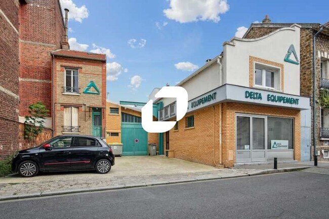 Plus de détails pour Local d’activités à vendre