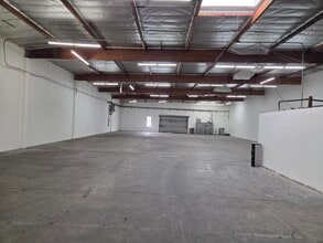 21130-21132 Superior St, Chatsworth, CA à louer Photo intérieure– Image 2 sur 2