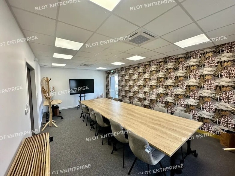 Bureau dans Redon à louer - Photo intérieure – Image 3 sur 8