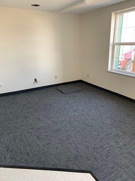 2019 Butler Loop, Richland, WA à louer - Photo intérieure – Image 2 sur 5