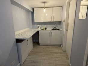 11-13 Scott Skinner Sq, Banchory à louer Photo intérieure– Image 2 sur 3