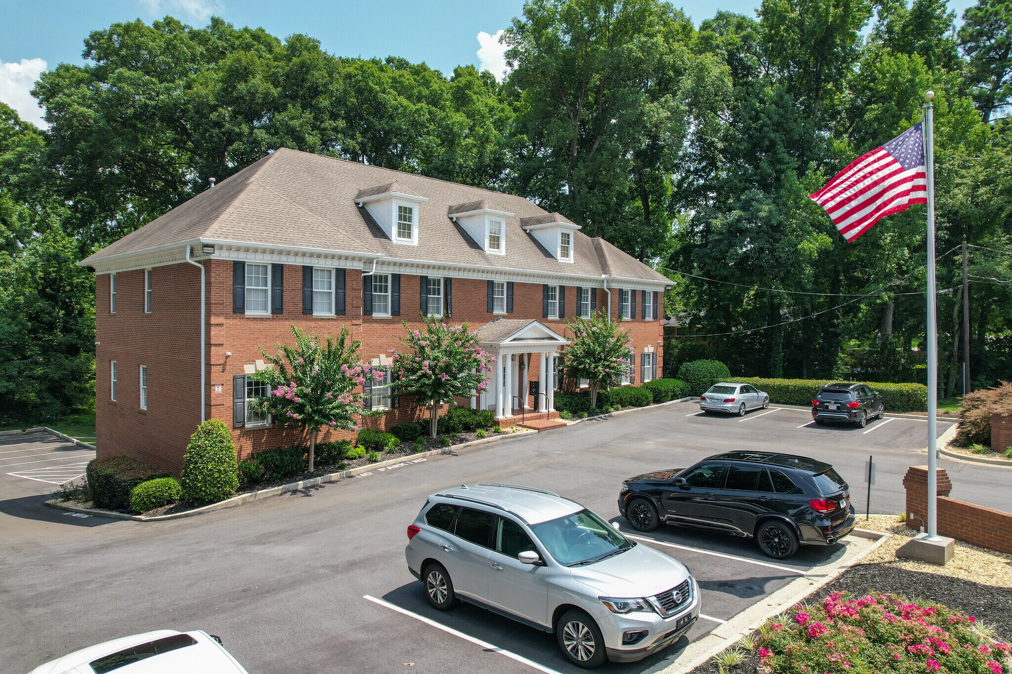 1399 Montreal Rd, Tucker, GA à louer Photo principale– Image 1 sur 11