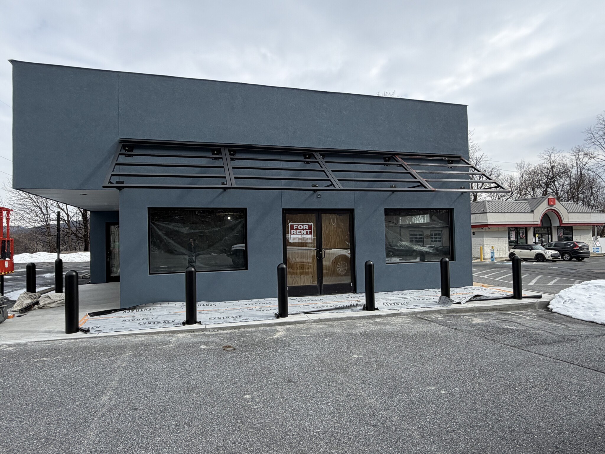 2851 Perkiomen Ave, Reading, PA à louer Photo principale– Image 1 sur 18