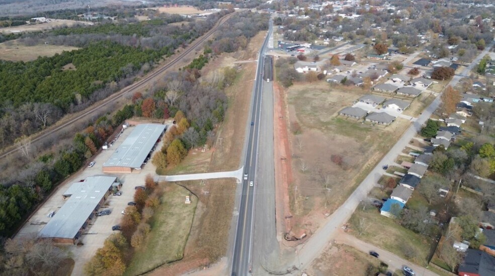 HWY 77 & S. 8th St, Noble, OK à vendre - Photo de l’immeuble – Image 2 sur 2