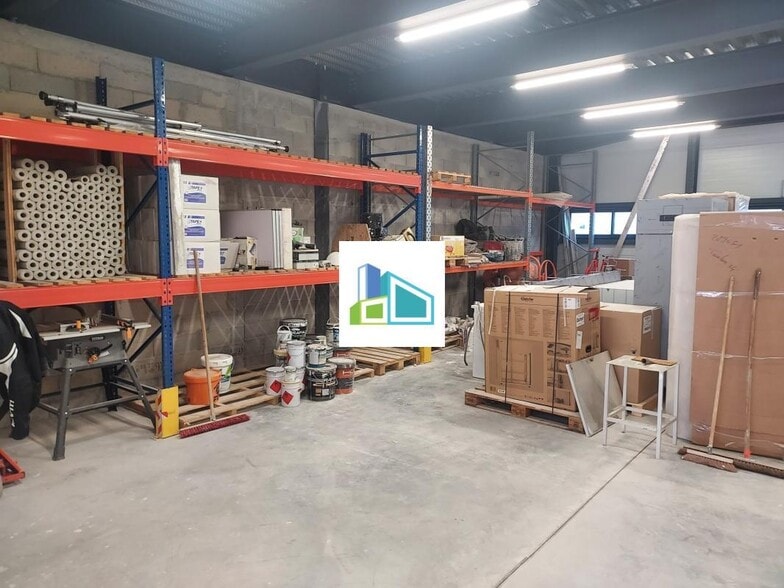 Industriel/Logistique dans La Garde à louer - Photo intérieure – Image 1 sur 6