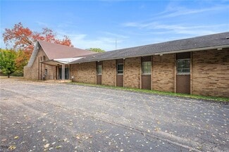 Plus de détails pour 1900 East Ave, Akron, OH - Spécialisé à vendre