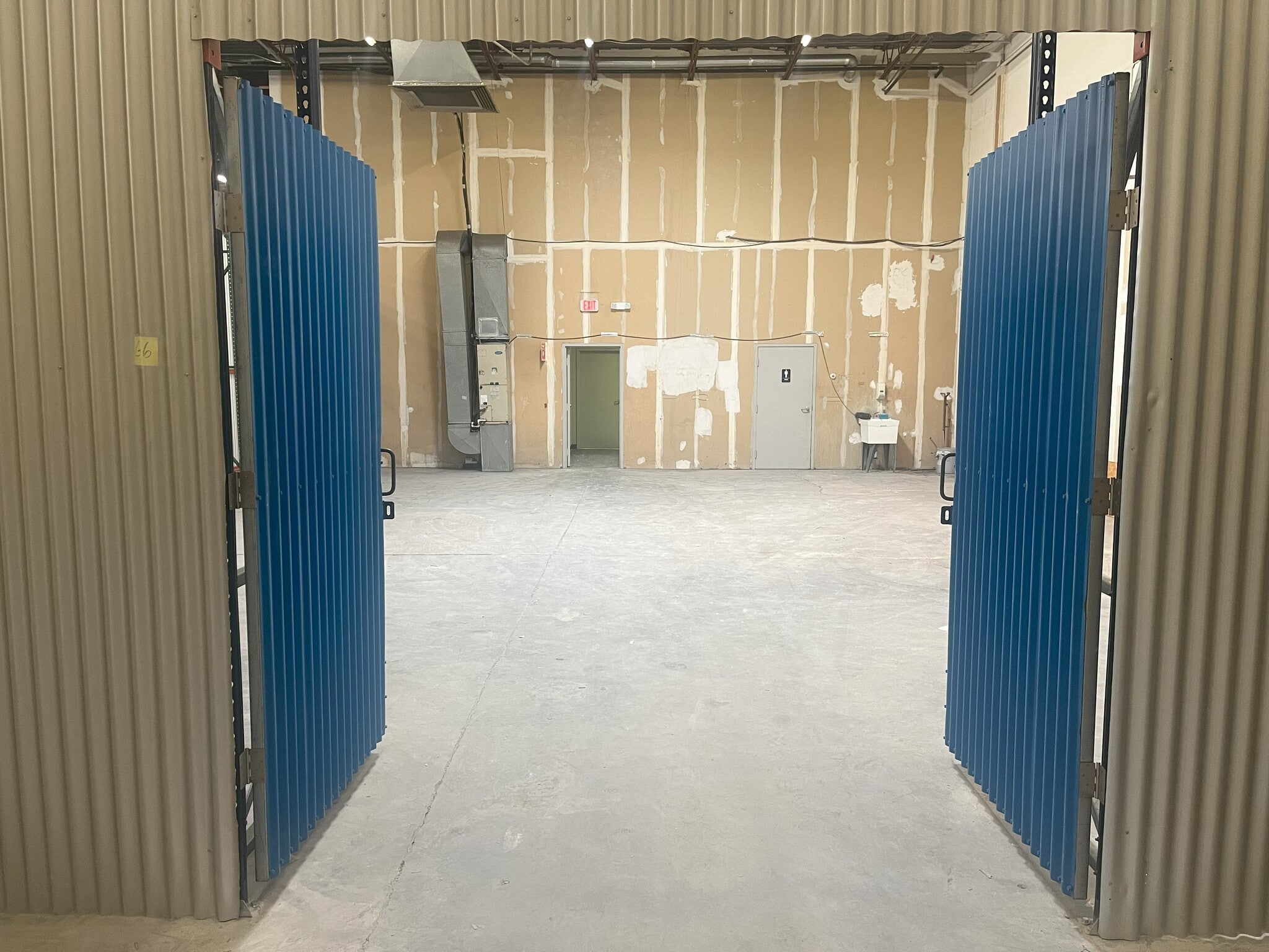 3341 75th Ave, Landover, MD à louer Photo intérieure– Image 1 sur 2