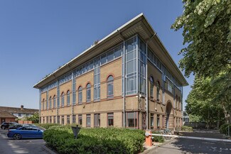 Plus de détails pour Fford Pengam, Cardiff - Bureau à louer