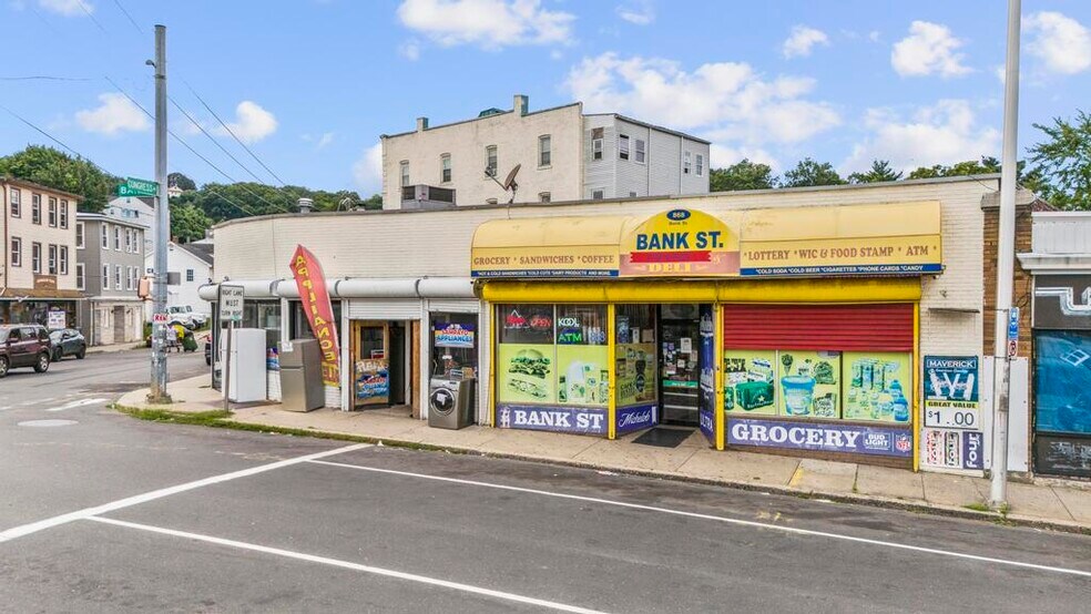 868-872 Bank St, Waterbury, CT à vendre - Photo de l’immeuble – Image 3 sur 20
