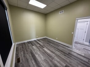 7115 Kentwell Ln, Lincoln, NE à louer Photo intérieure– Image 2 sur 2
