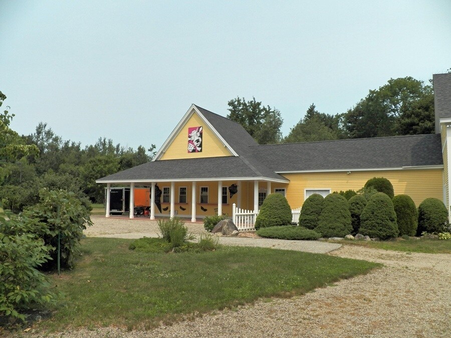 146 Calef Hwy, Barrington, NH à vendre Photo de l’immeuble– Image 1 sur 20