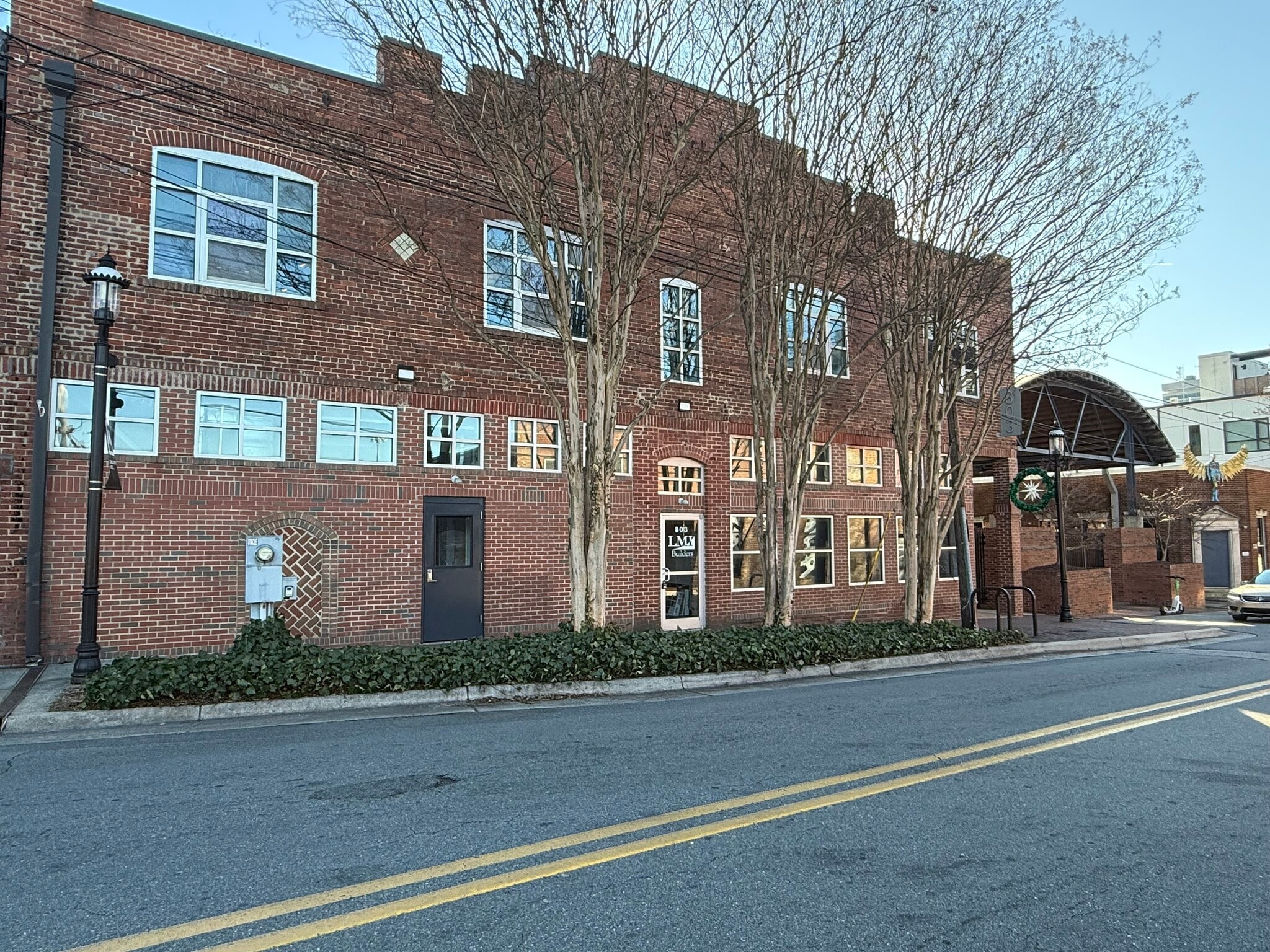 803 N Trade St, Winston-Salem, NC à louer Photo intérieure– Image 1 sur 5