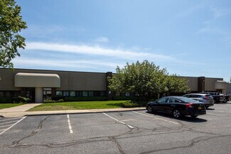 Plus de détails pour 85 Air Park Dr, Ronkonkoma, NY - Industriel/Logistique à louer