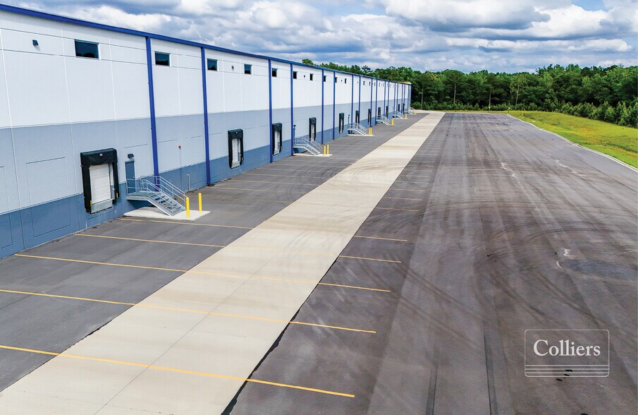 Access 77, Northpoint Boulevard, Blythewood, SC à louer - Photo de l’immeuble – Image 2 sur 8