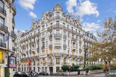 3 Avenue Du Président Wilson, Paris à louer - Photo de l’immeuble – Image 2 sur 9