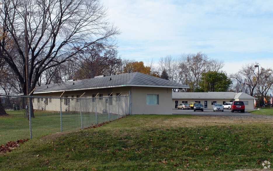7654 E US Highway 20, Michigan City, IN à louer - Photo de l’immeuble – Image 1 sur 1