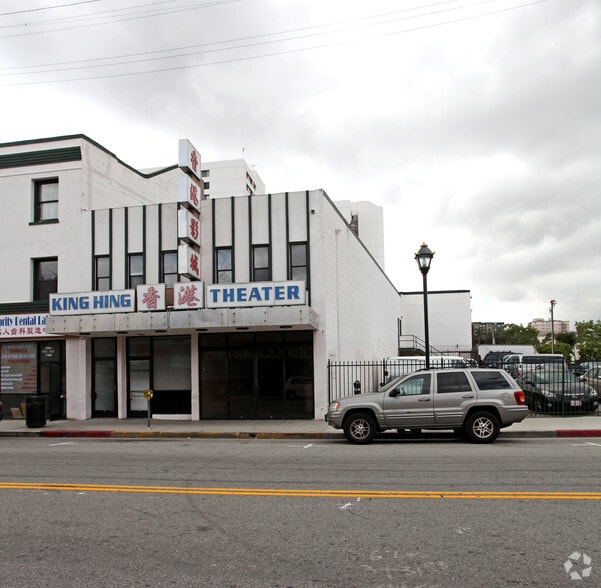 649 N Spring St, Los Angeles, CA à vendre - Photo de l’immeuble – Image 2 sur 3