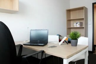 Plus de détails pour 48 Rue Claude Balbastre, Montpellier - Coworking à louer