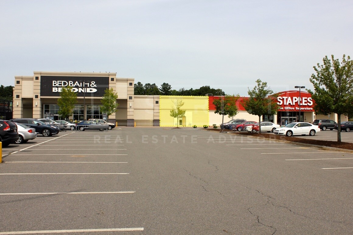 58-62 Plaistow Rd, Plaistow, NH à louer Photo de l’immeuble– Image 1 sur 5