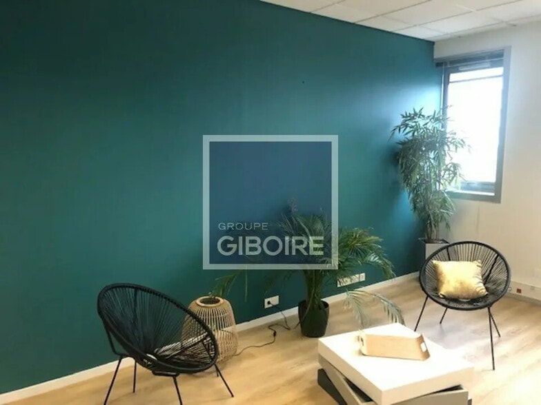 Bureau dans Rennes à louer - Photo de l’immeuble – Image 2 sur 4