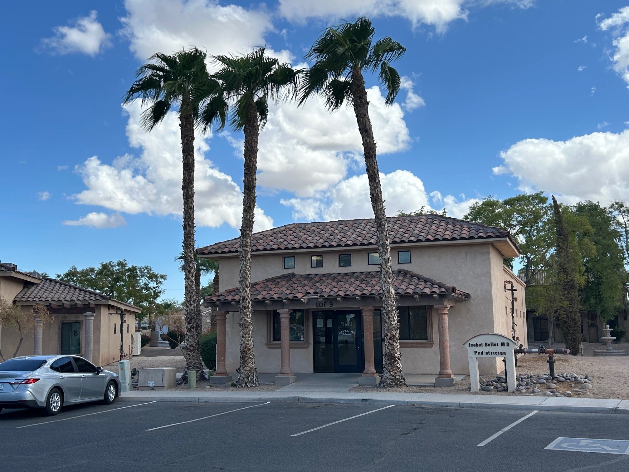 2851 S Avenue B, Yuma, AZ à louer Photo de l’immeuble– Image 1 sur 19