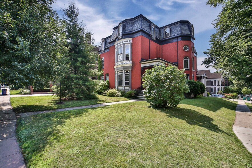 176 North St, Buffalo, NY à vendre - Photo de l’immeuble – Image 3 sur 53