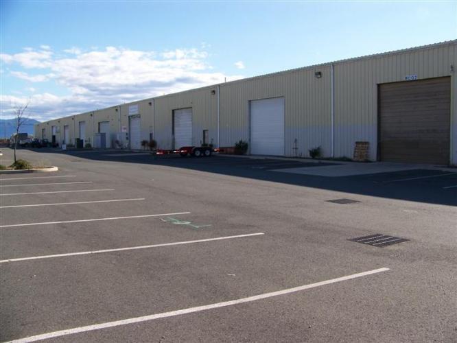 1710 Antelope Rd, White City, OR à louer - Photo de l’immeuble – Image 2 sur 16