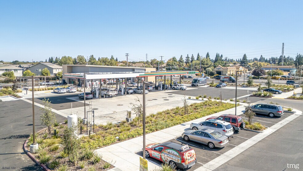 3311 W El Camino Ave, Sacramento, CA à vendre - Photo de l’immeuble – Image 2 sur 10