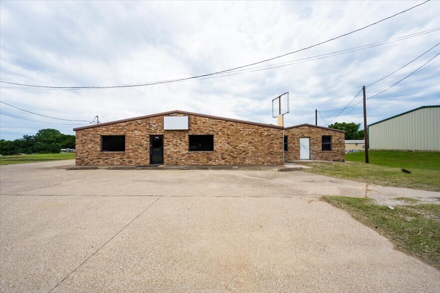 11361 FM 730 N, Azle, TX à vendre - Photo de l’immeuble – Image 3 sur 16