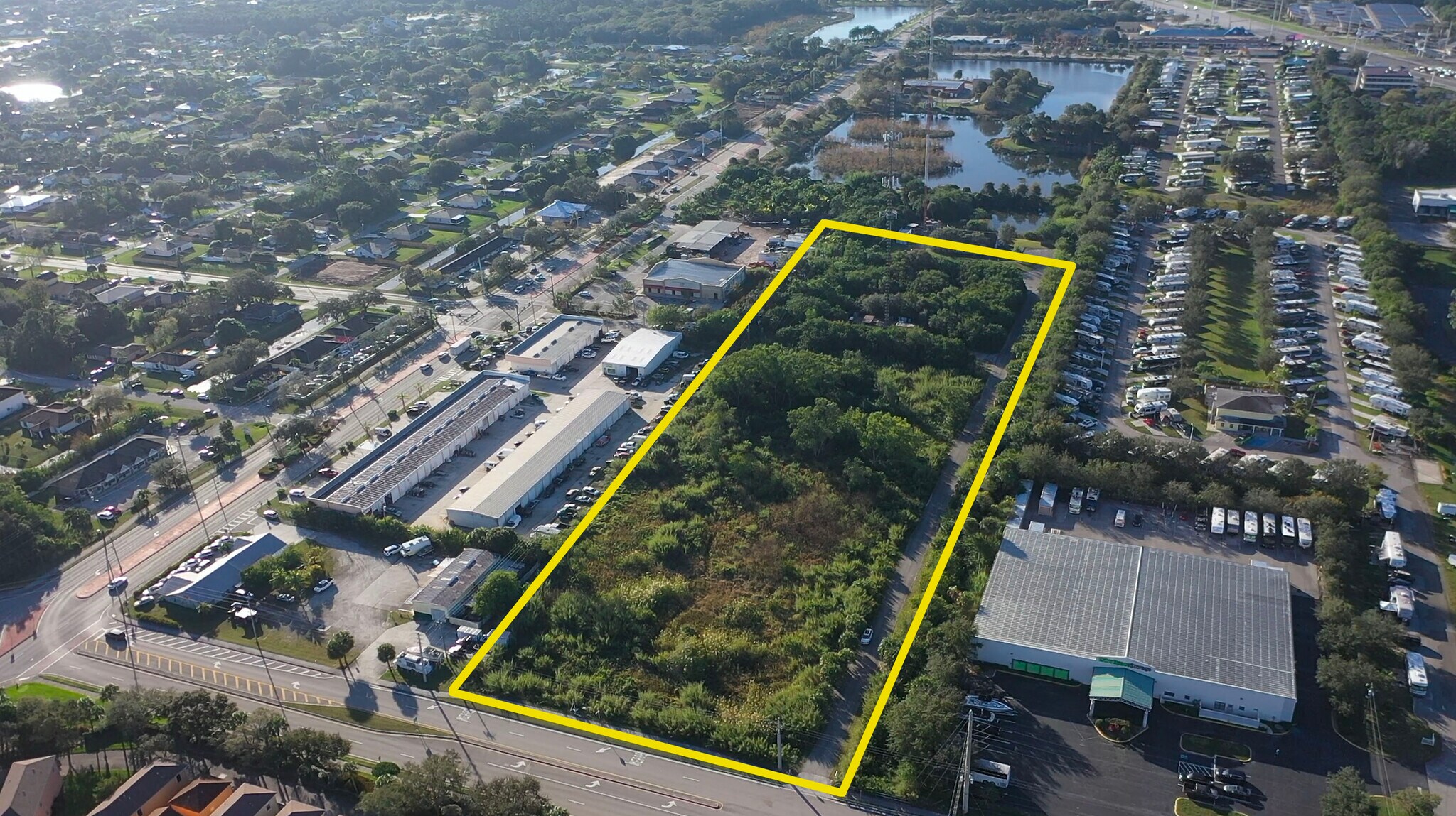 3775 SE Jennings Rd, Port Saint Lucie, FL à vendre Photo principale– Image 1 sur 39