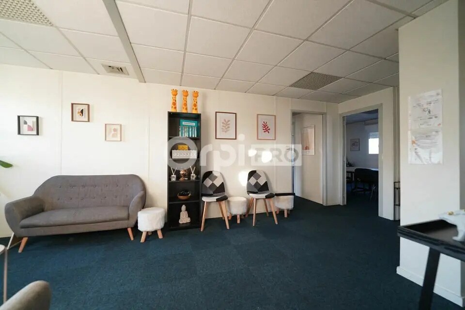 Bureau dans Villeurbanne à louer Photo intérieure– Image 1 sur 10