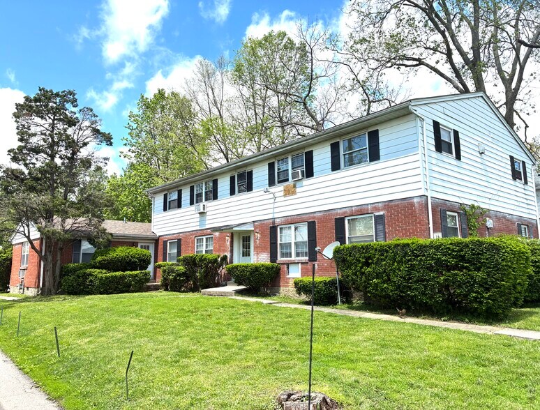 210 S Beech St, Oxford, OH à vendre - Photo principale – Image 1 sur 3