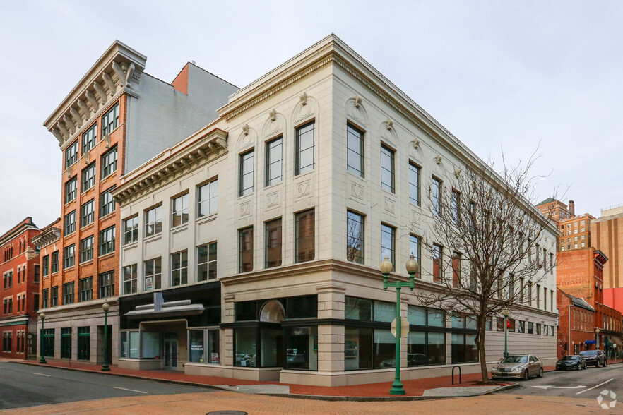 814-818 Quarrier St, Charleston, WV à louer - Photo principale – Image 1 sur 10