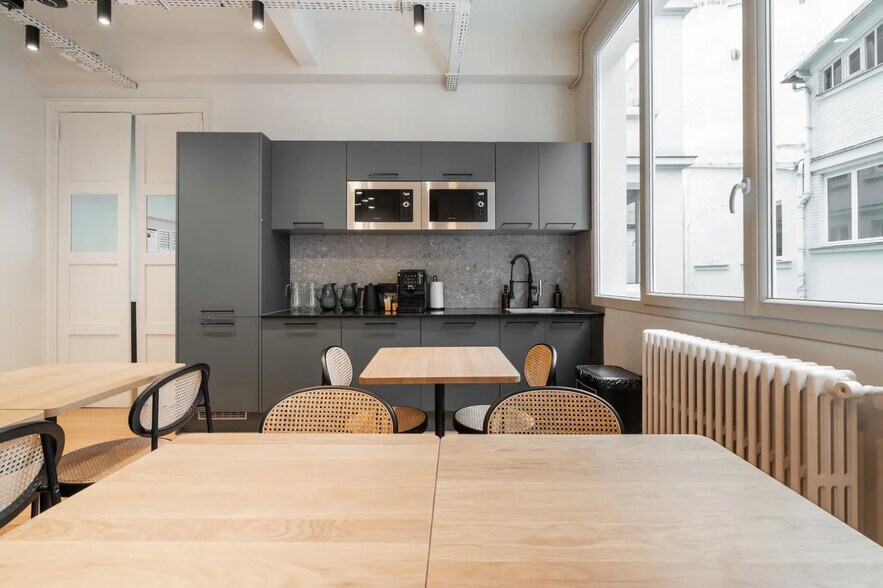 19 Rue Béranger, Paris à louer - Photo de l’immeuble – Image 1 sur 31