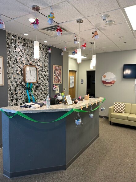 400 N Richmond St, Appleton, WI à louer - Photo de l’immeuble – Image 3 sur 10