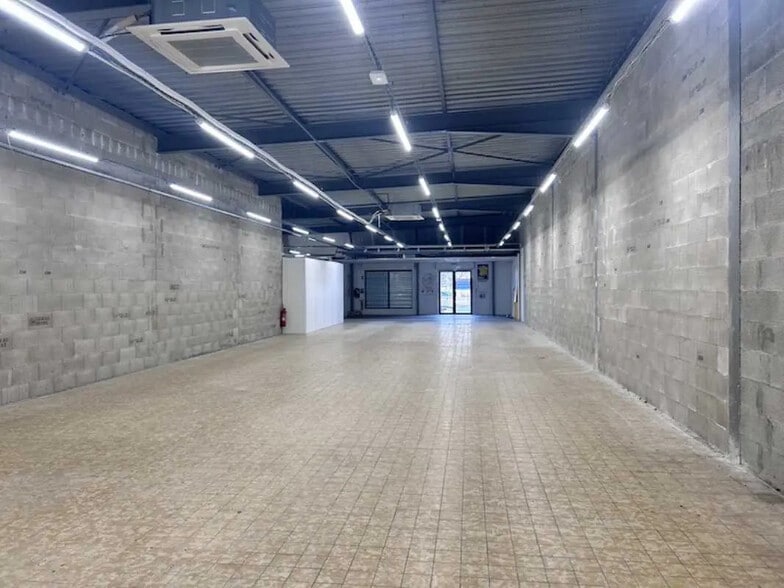 2 Boulevard John Kennedy, Bourg-en-Bresse à louer - Photo intérieure – Image 2 sur 6