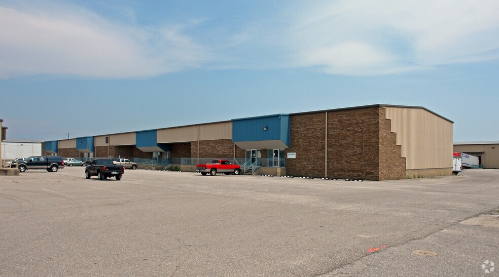 3357 Copter Rd, Pensacola, FL à louer - Photo principale – Image 1 sur 2