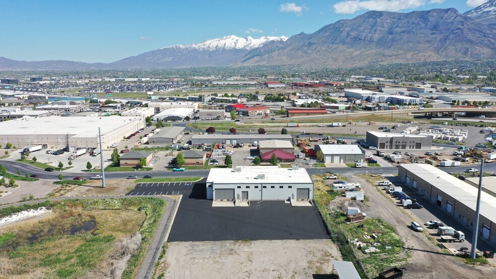 1287 W 300 S, Lindon, UT à louer - Photo de l’immeuble – Image 2 sur 22
