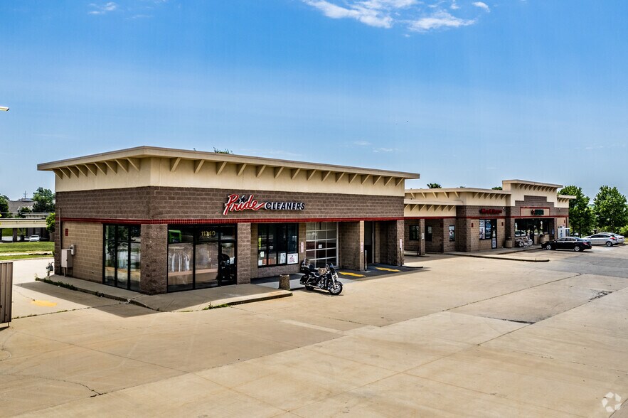 11340 W 135th St, Overland Park, KS à louer - Photo principale – Image 1 sur 4