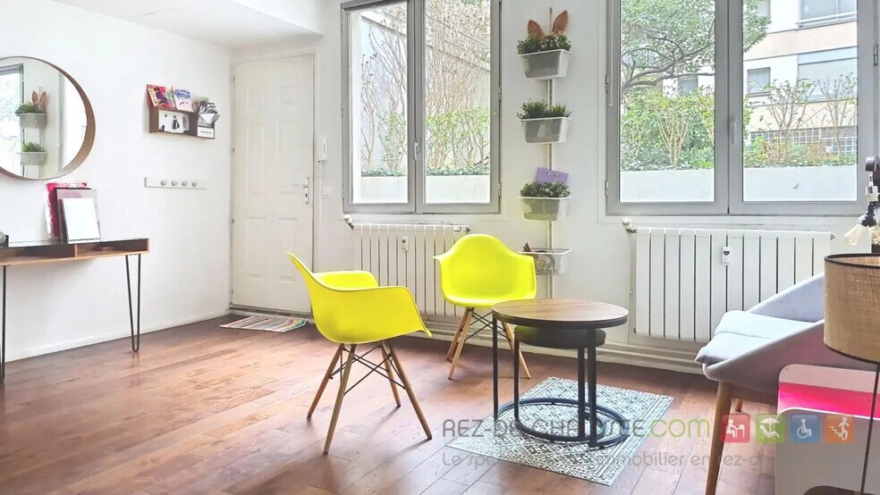 Bureau dans Paris à vendre - Photo de l’immeuble – Image 1 sur 11