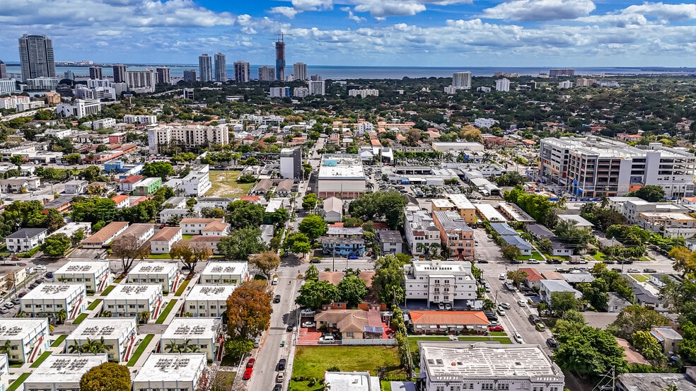 512 SW 6th Ave, Miami, FL à vendre - Aérien – Image 3 sur 14