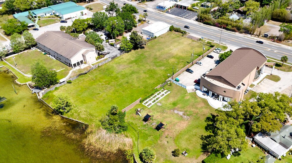 4424 and 4428 Edgewater, Orlando, FL à vendre - Photo de l’immeuble – Image 3 sur 16