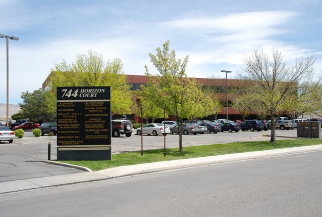 744 Horizon Ct, Grand Junction, CO à louer - Photo de l’immeuble – Image 3 sur 19