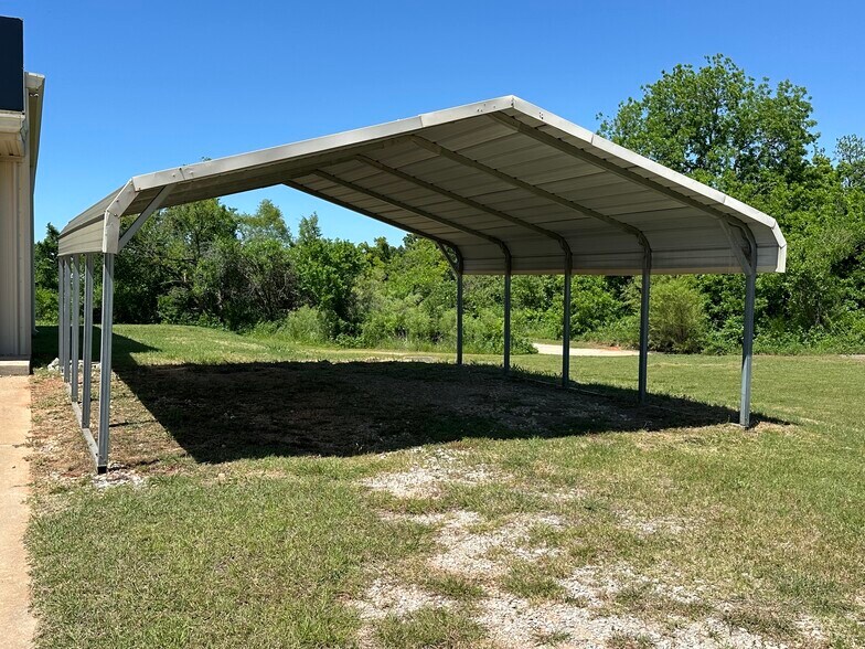 16557 NE 23rd St, Choctaw, OK à vendre - Photo de l’immeuble – Image 2 sur 6