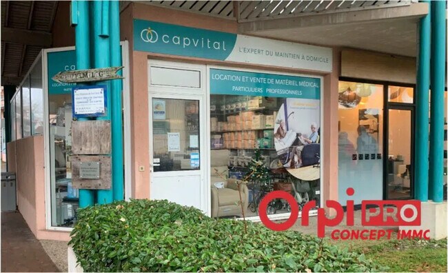Plus de détails pour 2 Rue Du Bournés, Capbreton - Local commercial à louer