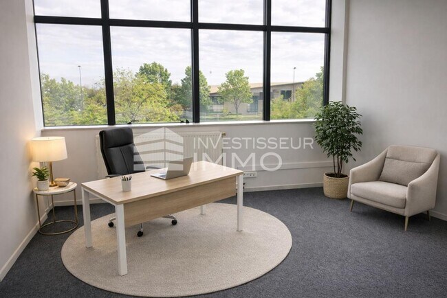 Plus de détails pour Bureau à louer