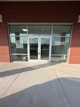 1000 Jerry Dove Rd, Bridgeport, WV à louer Photo intérieure– Image 2 sur 5