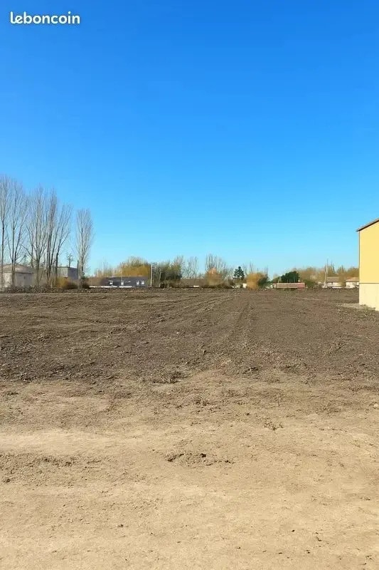 Plus de détails pour Terrain à vendre