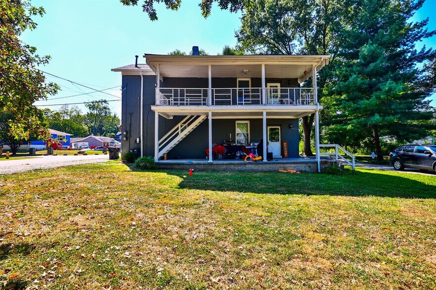 5831 Bryson St, Cincinnati, OH à vendre - Photo de l’immeuble – Image 3 sur 6